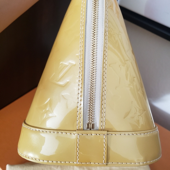 SOLD - Picture 6 of 14